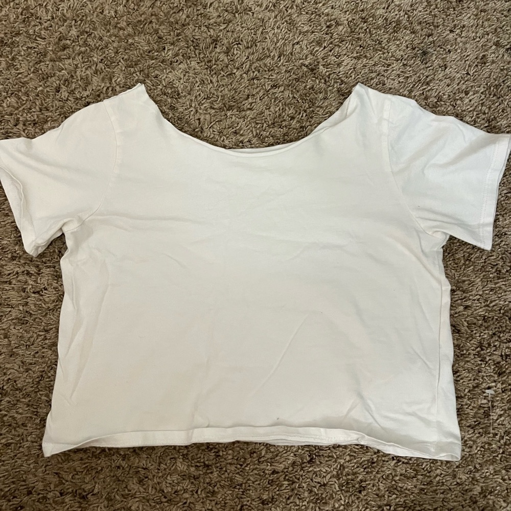 off the shoulder cropped tee